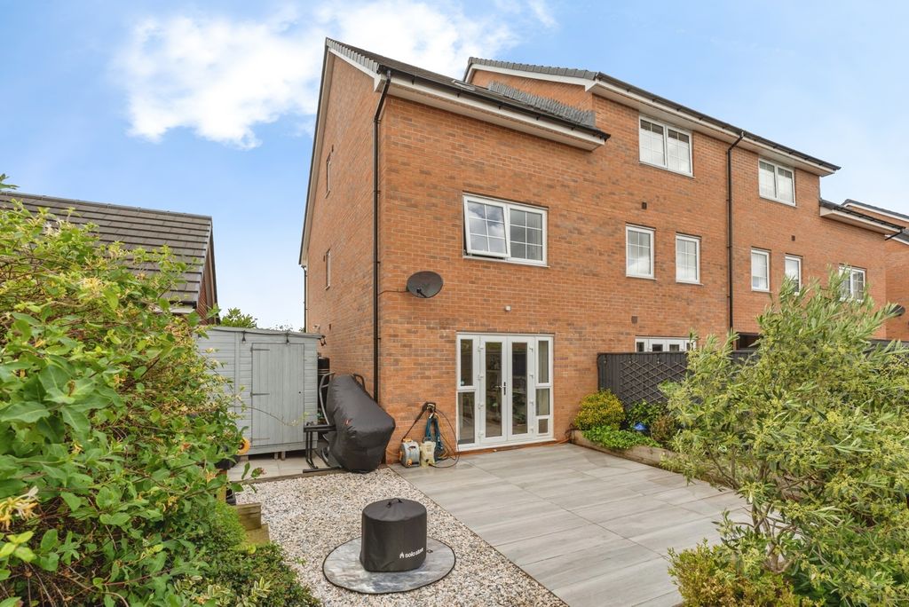Property photo 3 of 27 Pbox-Img.Jpg