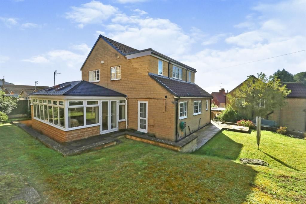 Property photo 2 of 19