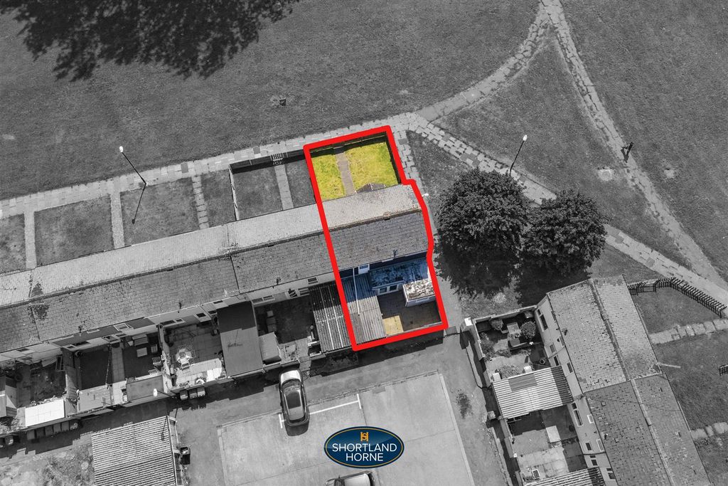 Property photo 2 of 27 Boundary