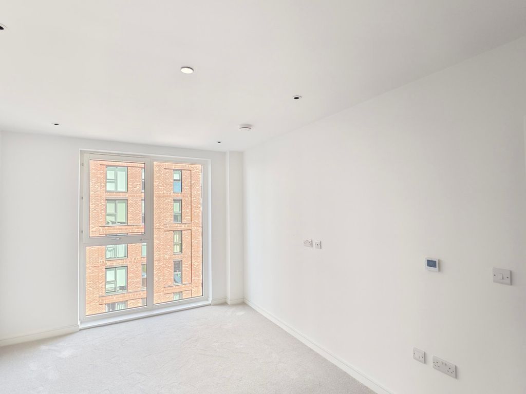 Property photo 1 of 47
