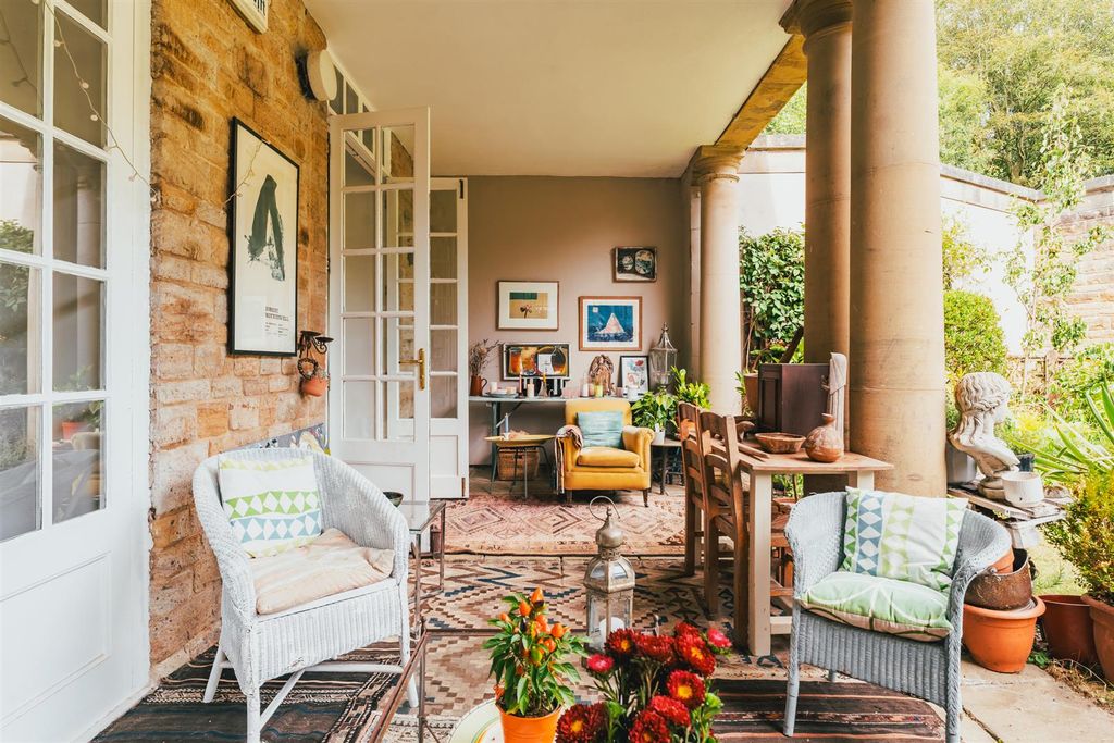 Property photo 1 of 36 Covered Seating Terrace