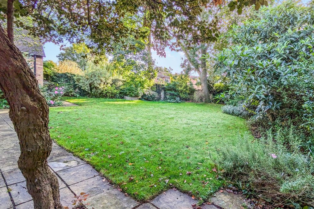 Property photo 3 of 18