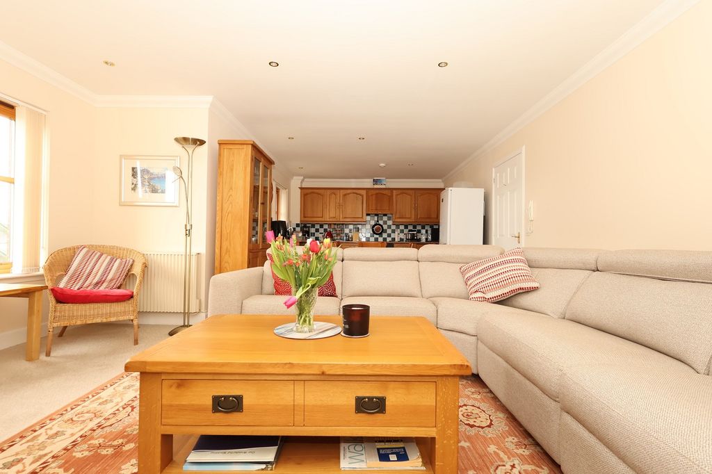 Property photo 1 of 10 Main Image