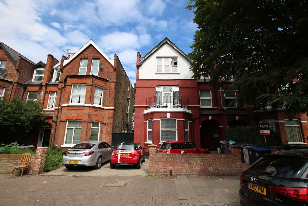 Property photo 1 of 6