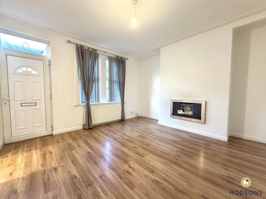 Property photo 3 of 8 Living Room