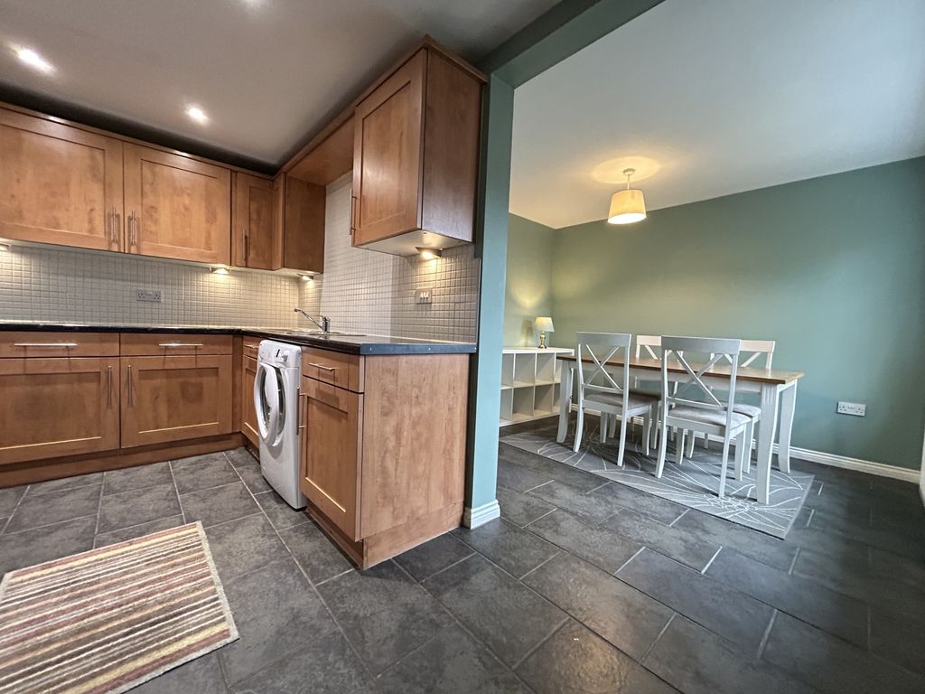 Property photo 3 of 14 Img_4877