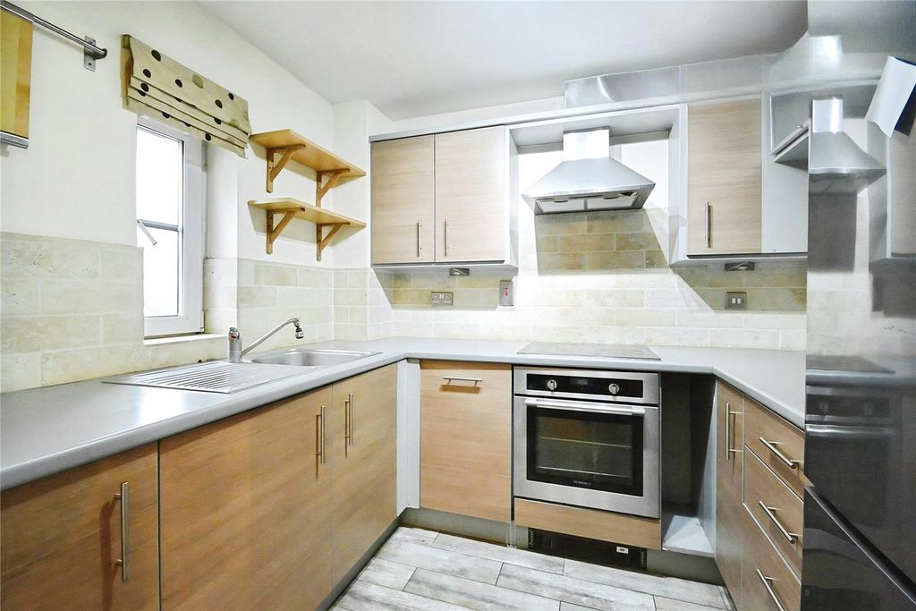 Property photo 2 of 8 Picture No. 02