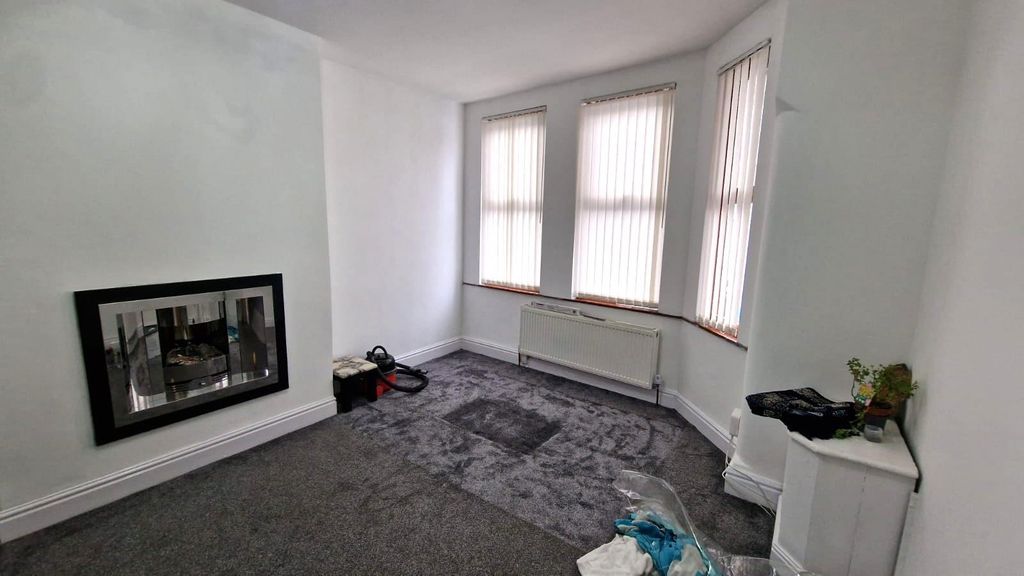 Property photo 2 of 18 Img-20251124-Wa0091.Jpg