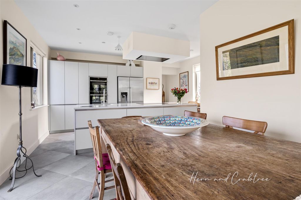 Additional image 6 of 4 bed detached house for saleGreat House Farm, Michaelston Road, St. Fagans, Cardiff CF5