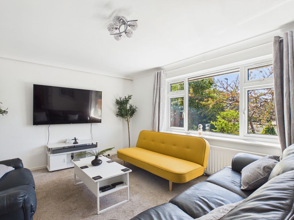 Property photo 3 of 15