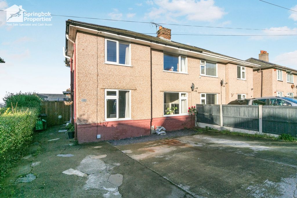 Property photo 1 of 17 Front View