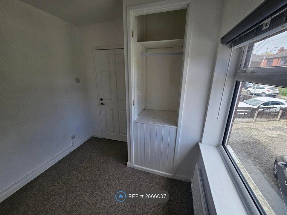 Property photo 3 of 22