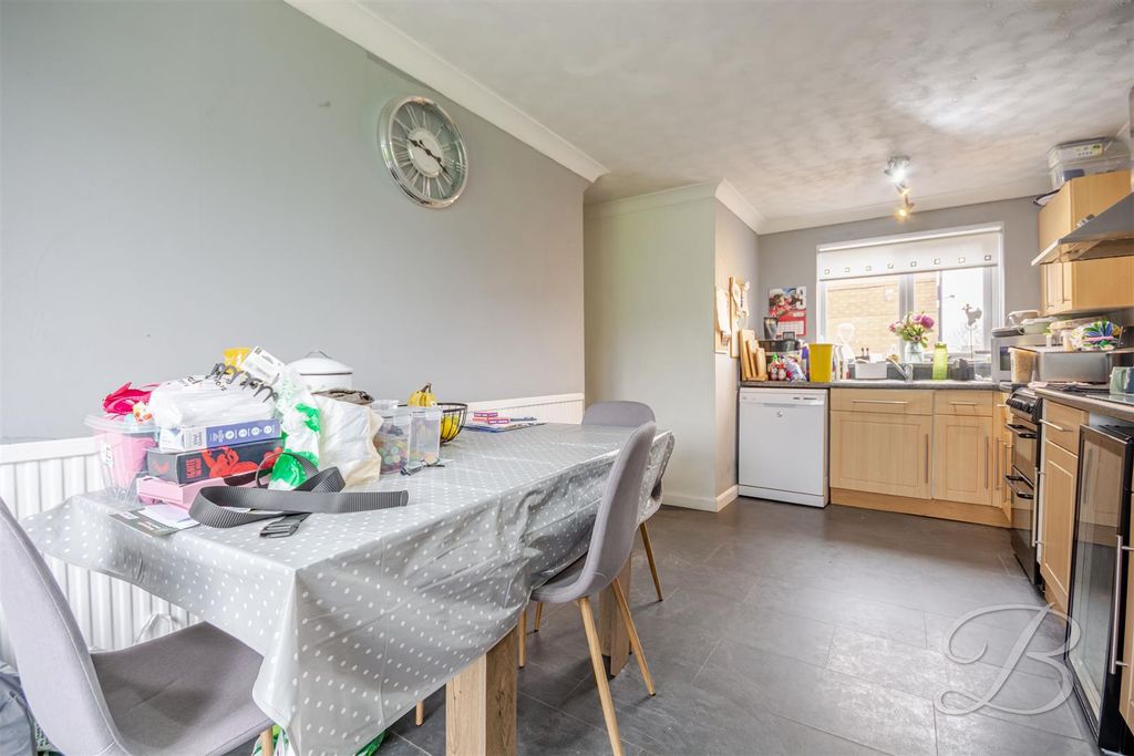 Property photo 3 of 26 Ccltd-2.Jpg