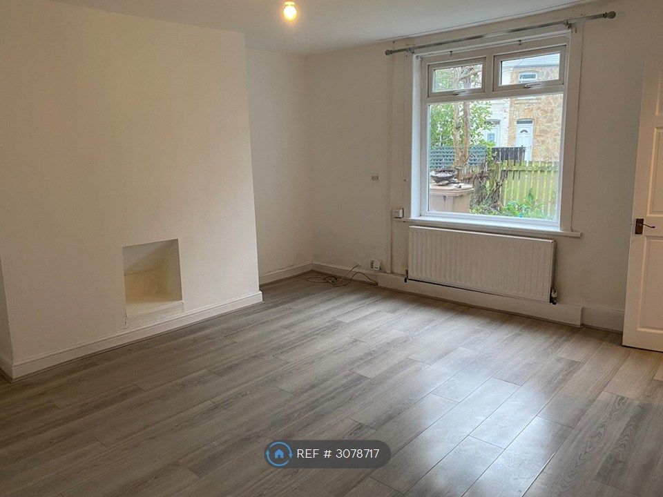 Property photo 2 of 4