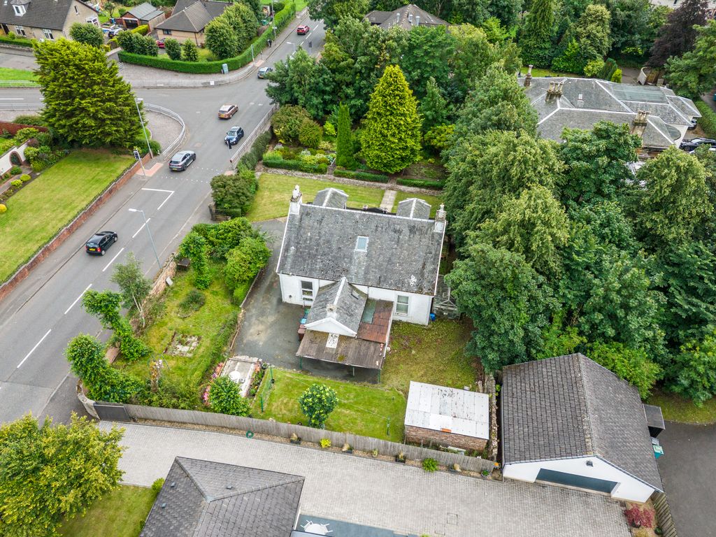 Property photo 3 of 42