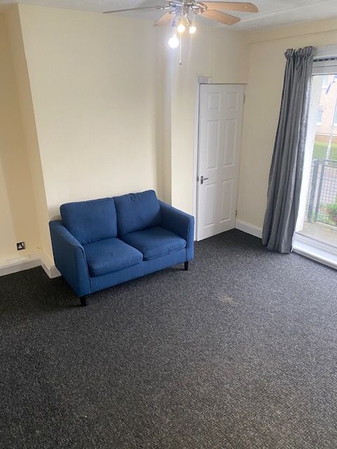 Property photo 2 of 7 Photo 2