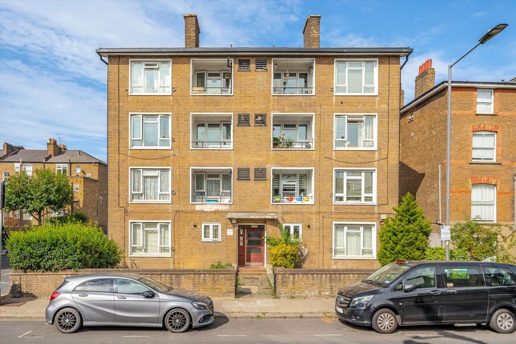 Property photo 1 of 7