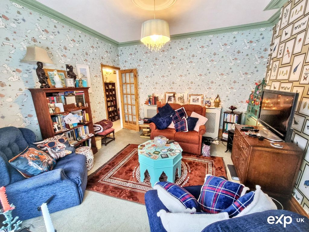 Property photo 3 of 22