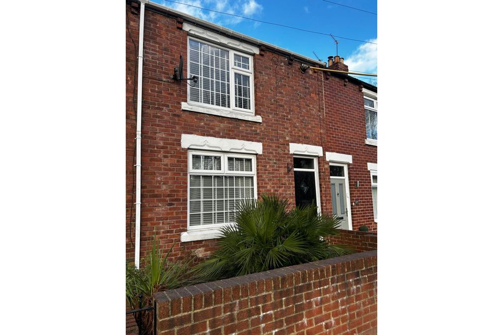Property photo 1 of 14
