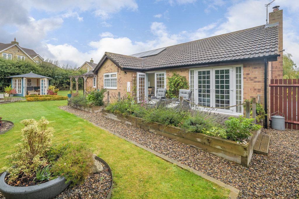 Property photo 1 of 49 External-8