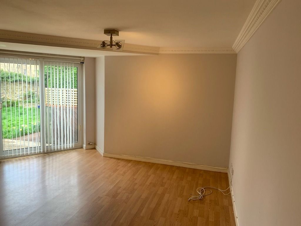 Property photo 2 of 10 Photo 2