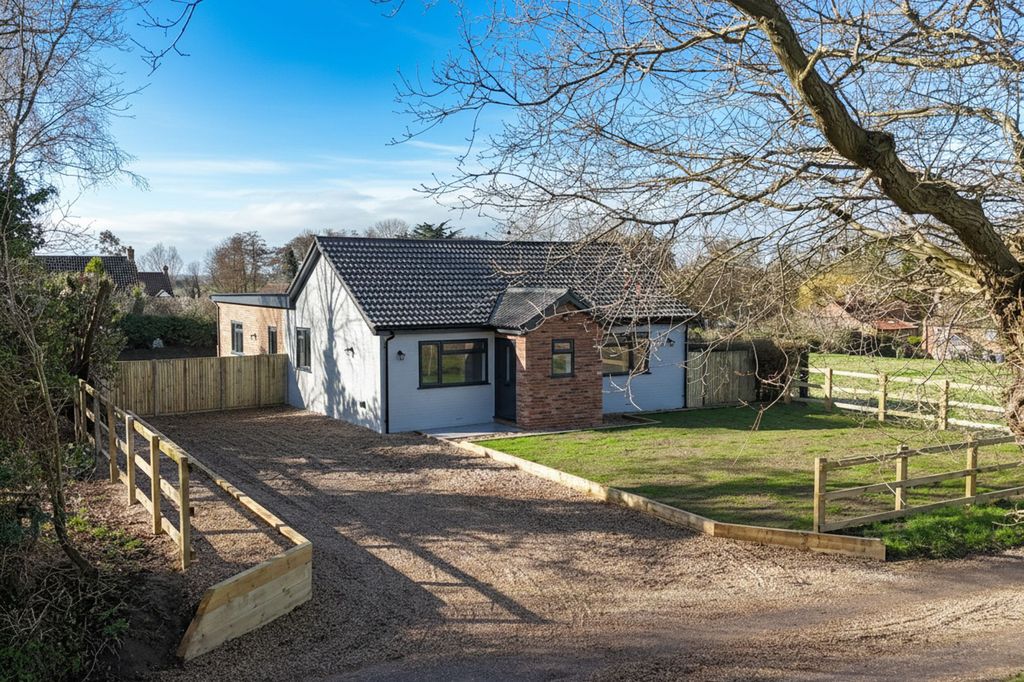 Property photo 1 of 34