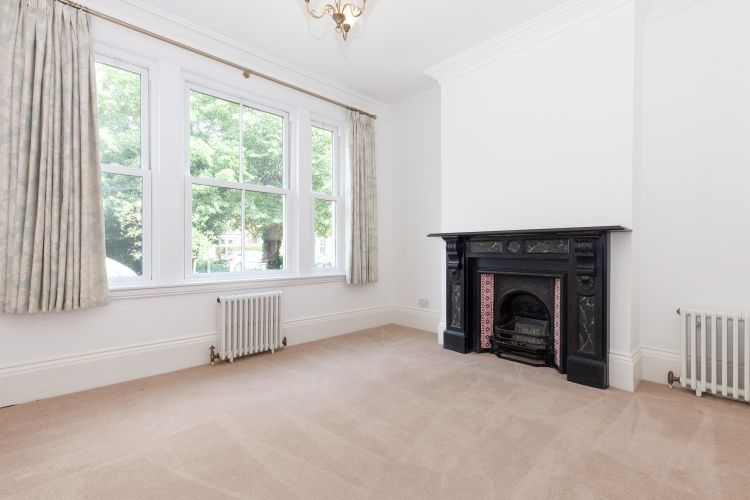 Property photo 3 of 9 233263