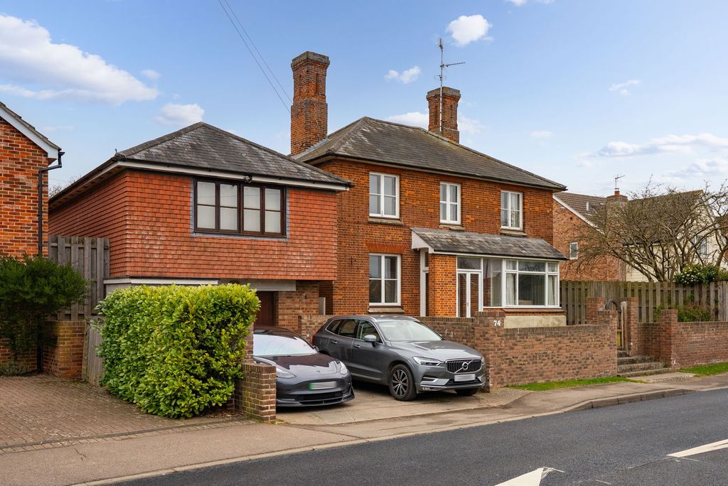 Property photo 1 of 25