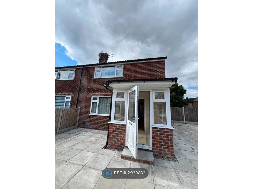 Property photo 2 of 24