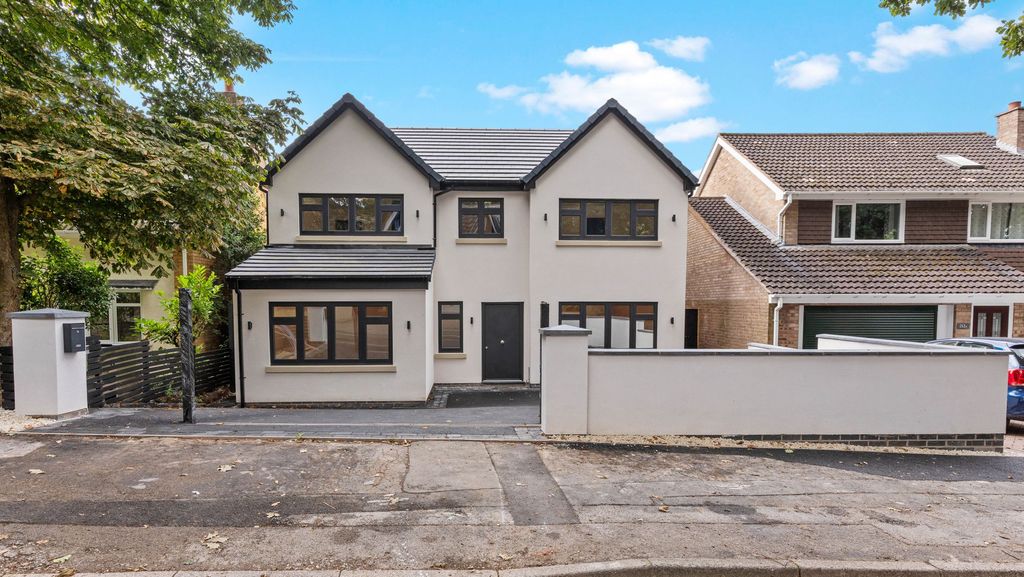 Property photo 1 of 34