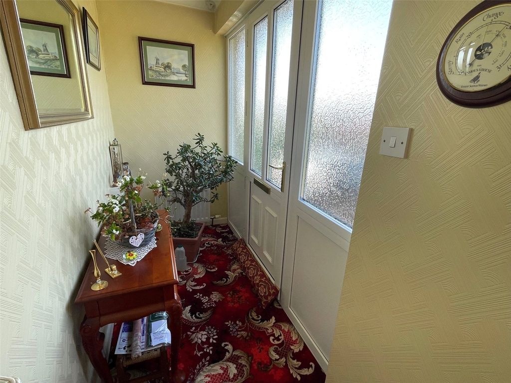 Property photo 2 of 15 Porch