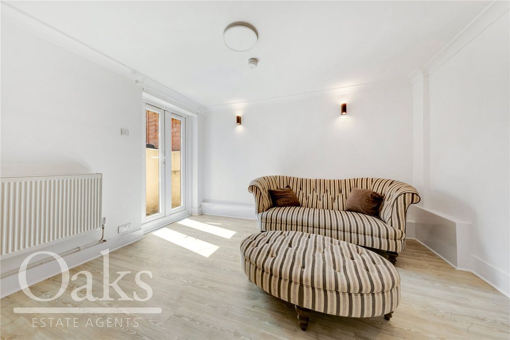 Property photo 1 of 8 Picture No. 01