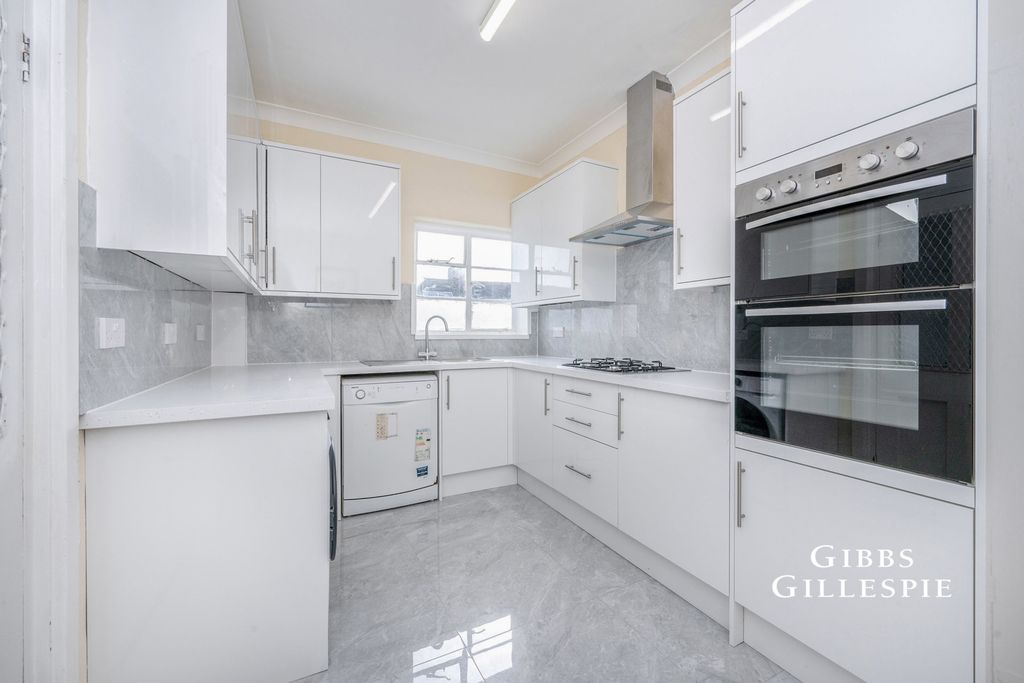 Property photo 2 of 18 Pbox-Img.Jpg