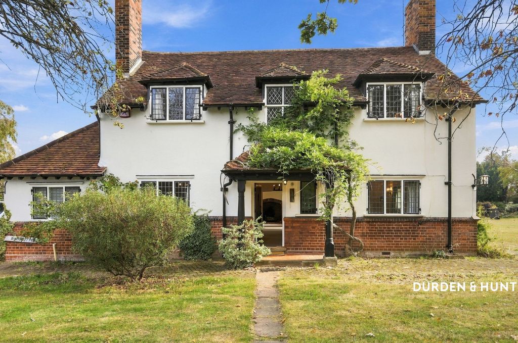 Property photo 1 of 35