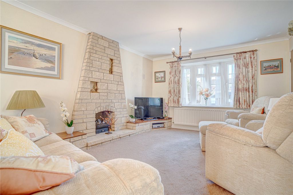 Property photo 3 of 15 Reception Room