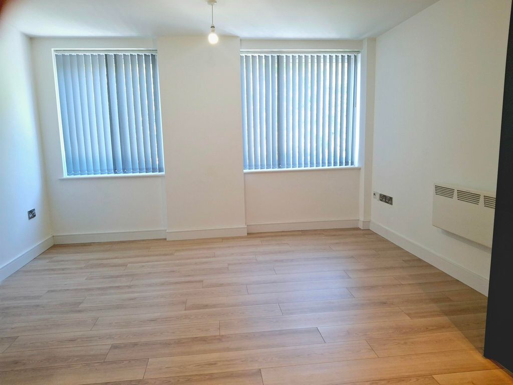 Property photo 2 of 4