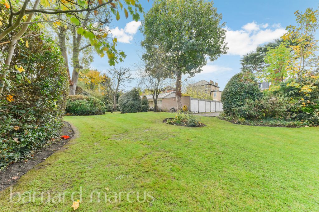 Property photo 3 of 12