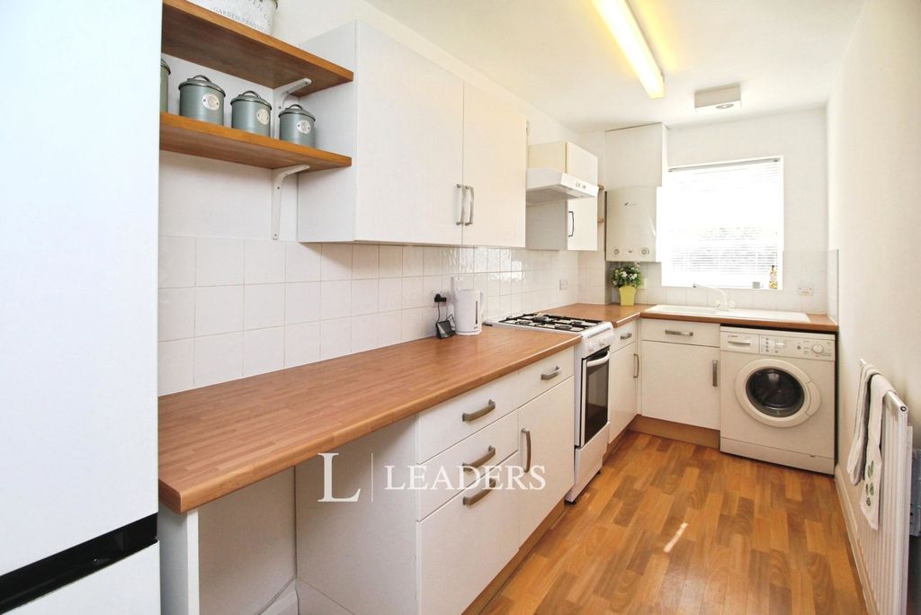 Property photo 2 of 6 Pbox-Img.Jpg