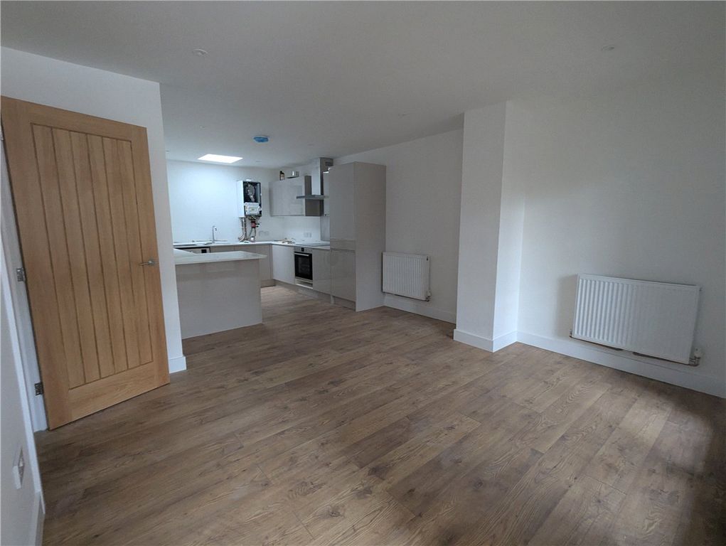 Property photo 2 of 6 Picture No. 06