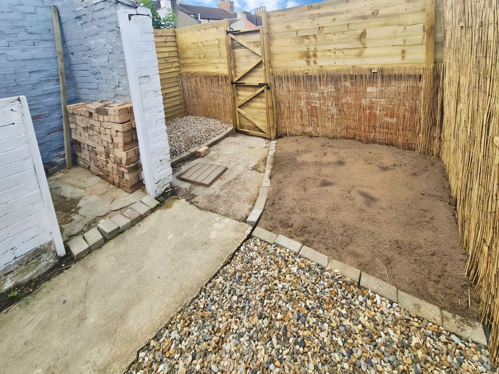 Property photo 3 of 19 Photo #3