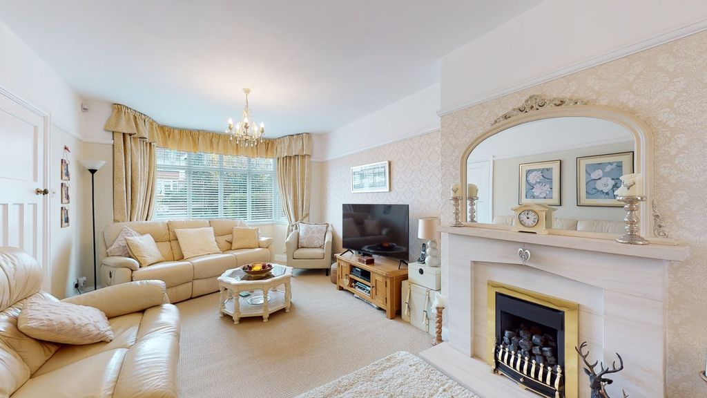 Property photo 2 of 14 Picture 2