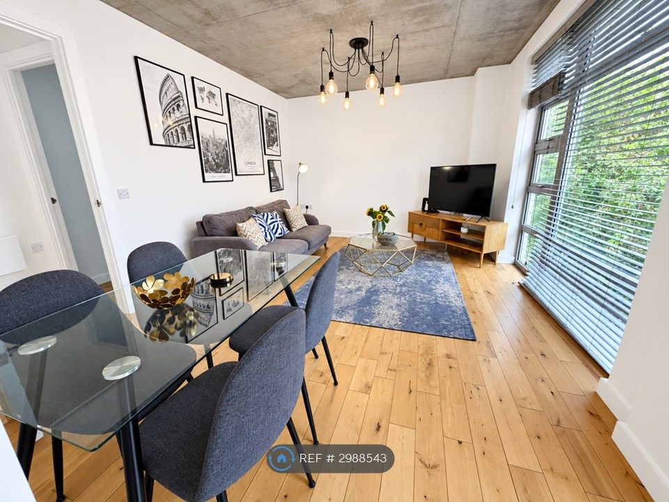 Property photo 2 of 12