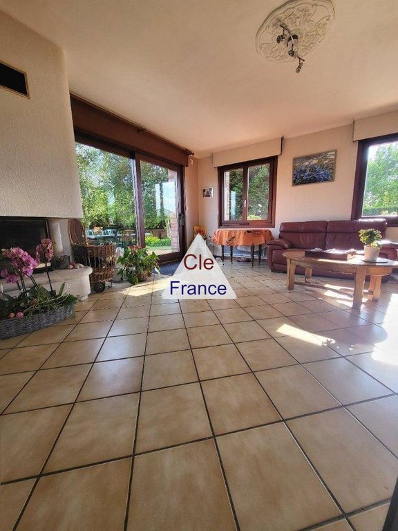 Property photo 2 of 5