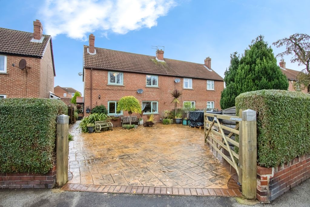 Property photo 1 of 26 Photo