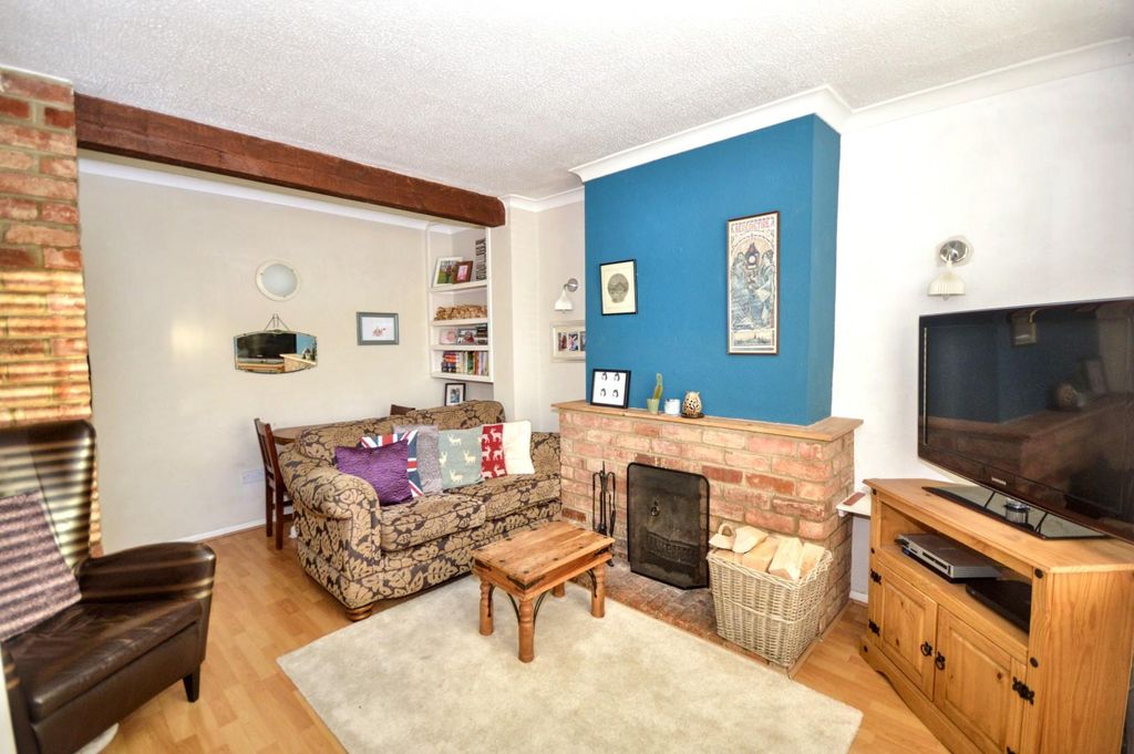 Property photo 2 of 13 Living Room