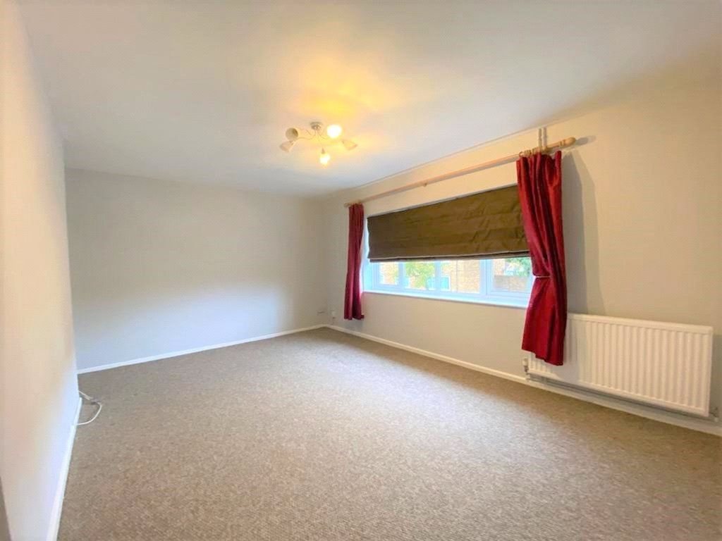 Property photo 1 of 7 Picture No. 11