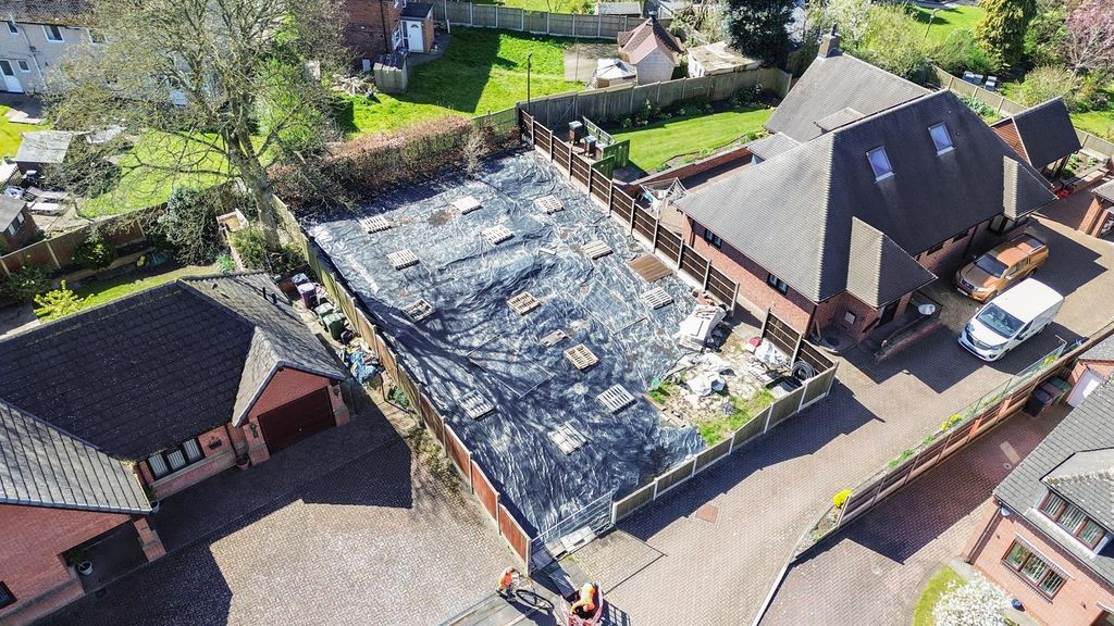 Property photo 1 of 6 Drone