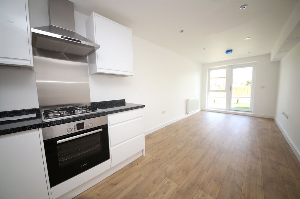 Property photo 3 of 7 Picture No. 07