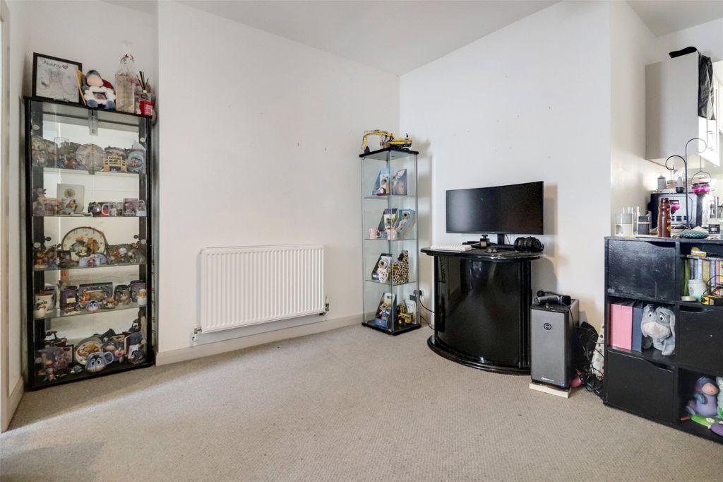 Property photo 3 of 15 Picture No. 03