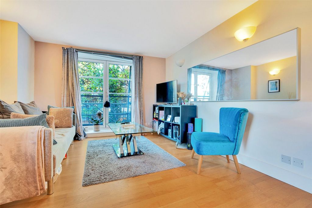 Property photo 1 of 11 Picture No. 01